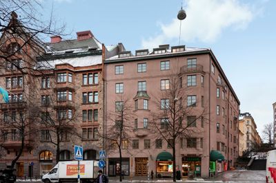 1b1c1069-b340-4172-abec-eeb9377ac7a3.jpg