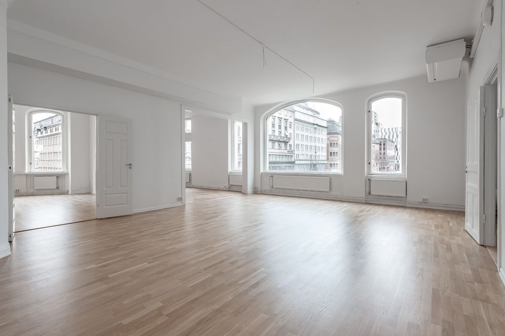 Vasagatan 15-17 · 143 m² bild 1